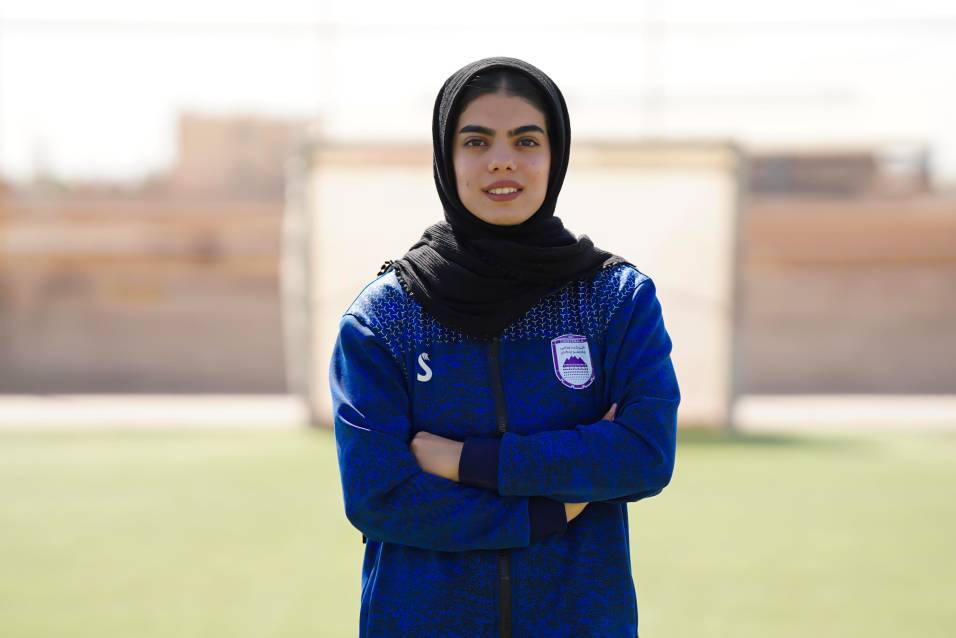 فاطمه ادبی